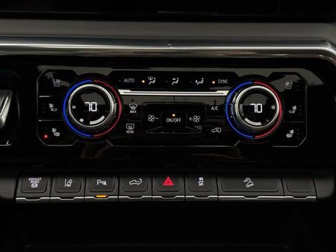 New 2026 GMC Sierra 2500 Denali Ultimate image 30