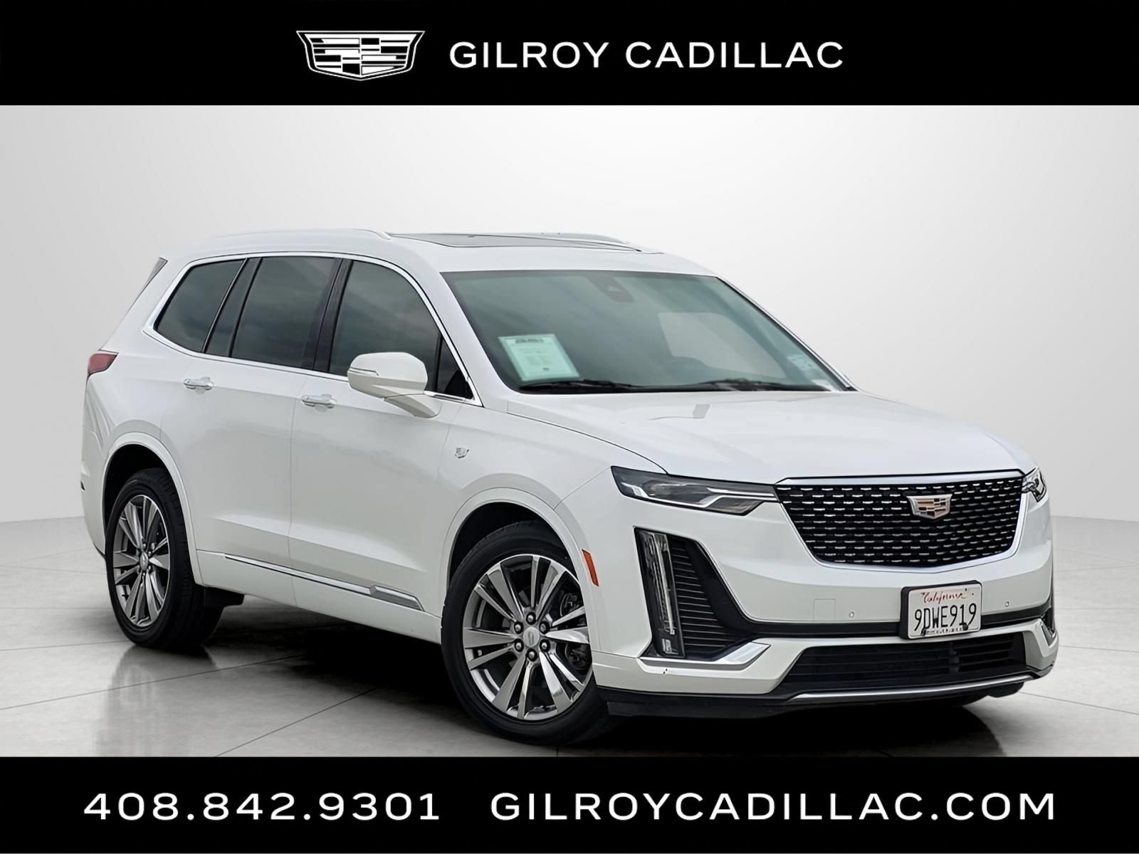 Used 2023 Cadillac XT6 Premium Luxury FWD image 1