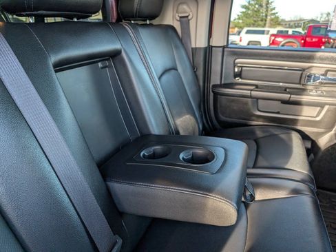 Used 2018 RAM 2500 Laramie w/ Sport Appearance Group AWD/4WD image 15