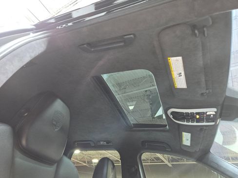 Used 2013 Porsche Cayenne GTS image 92