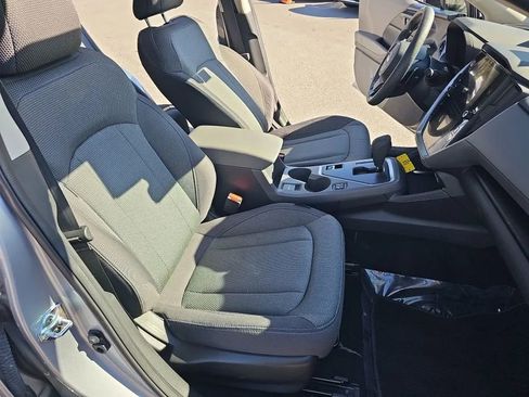 Used 2024 Subaru Crosstrek 2.0i Premium image 25