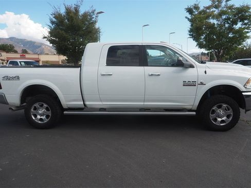 Used 2018 RAM 2500 Big Horn image 4