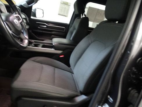 Certified 2022 RAM 1500 Big Horn AWD/4WD image 2