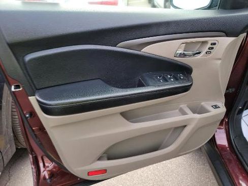 Used 2022 Honda Pilot Special Edition image 8