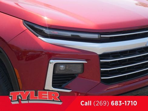 New 2026 Chevrolet Traverse High Country w/ LPO, Floor Liner Package AWD/4WD image 10