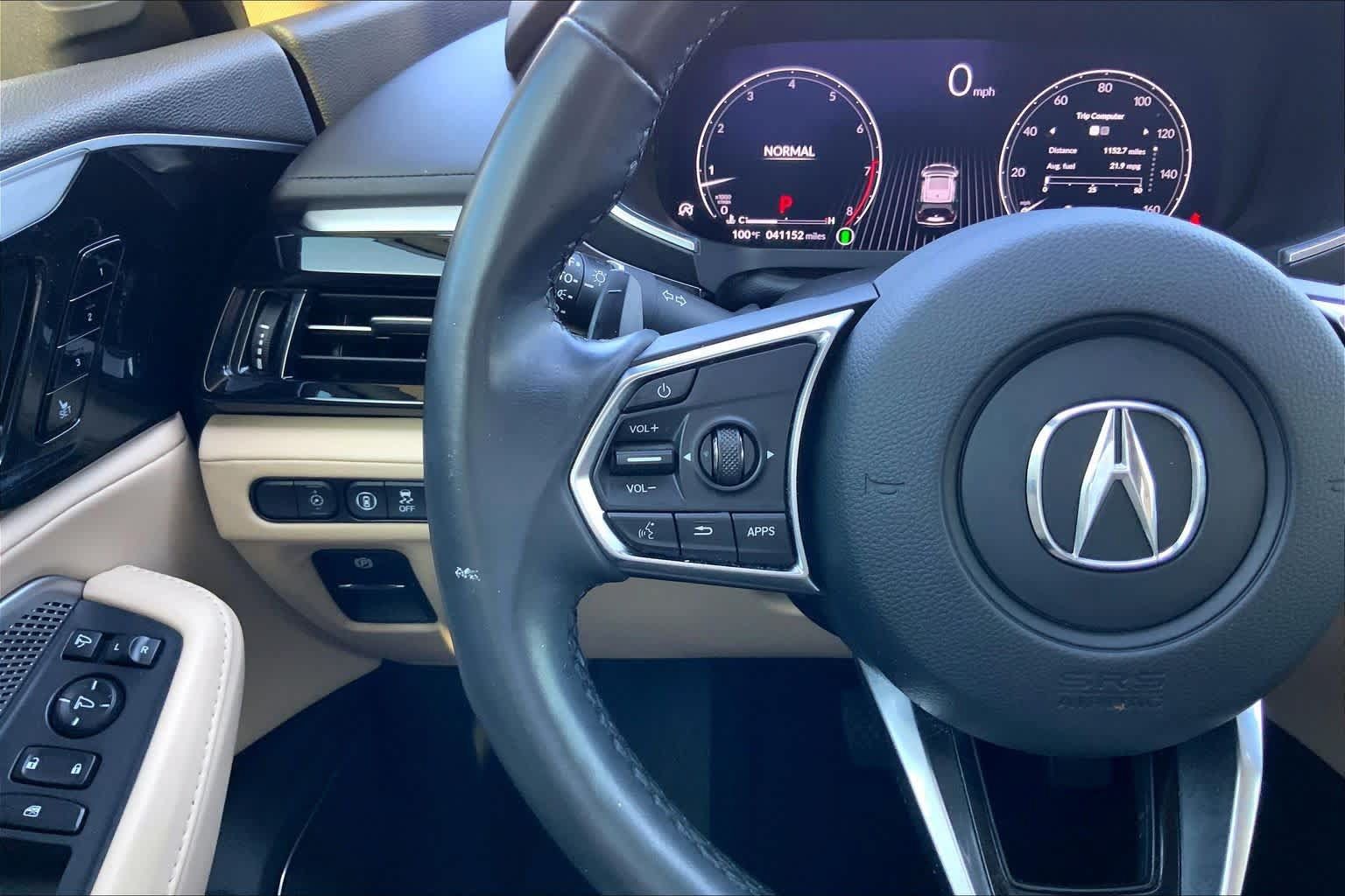 Used 2023 Acura MDX w/ Technology Package FWD image 23
