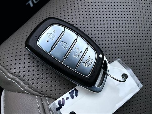 Used 2021 Hyundai Tucson Ultimate image 15