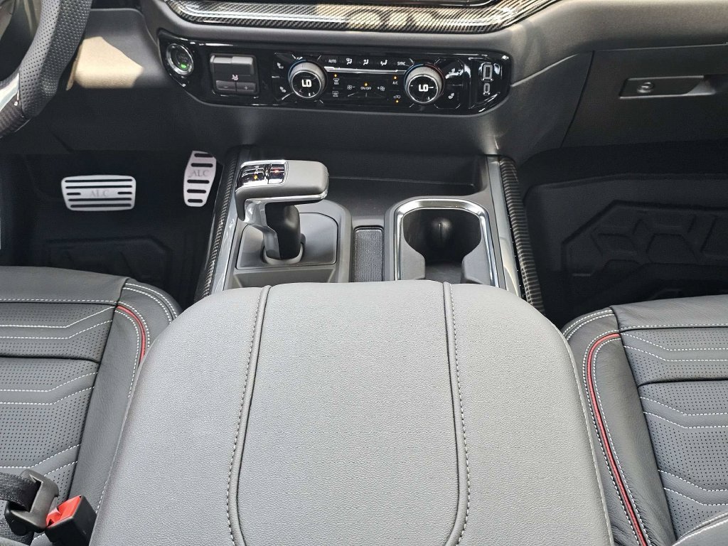 New 2026 Chevrolet Silverado 1500 RST AWD/4WD image 21