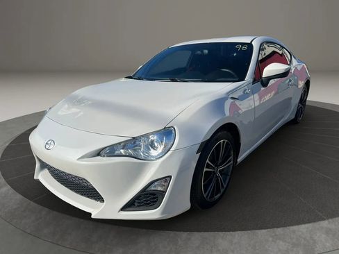 Used 2013 Scion FR-S image 1