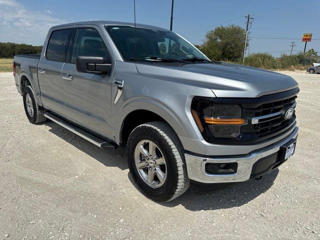 Used 2025 Ford F150 XLT w/ Equipment Group 301A Standard AWD/4WD image 8