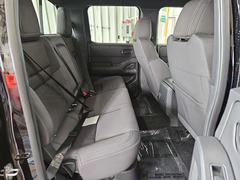 New 2026 Nissan Frontier SV w/ All-Weather Content Package AWD/4WD image 10