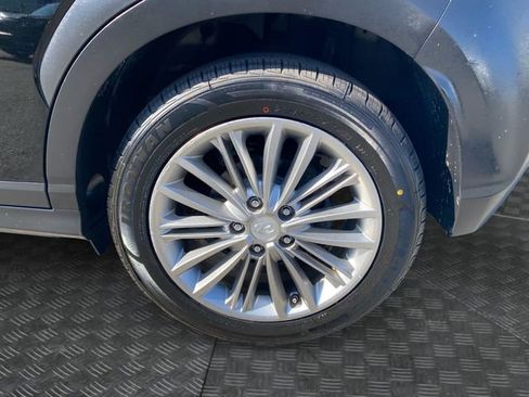 Used 2018 Hyundai Kona SEL FWD image 32
