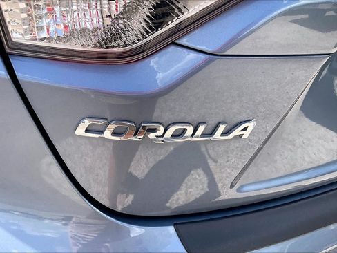 Used 2024 Toyota Corolla LE FWD image 27