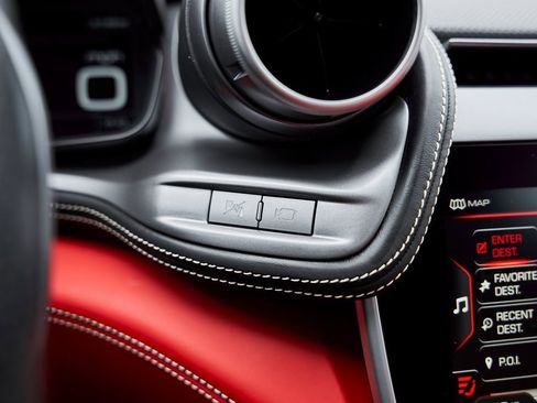 Used 2020 Ferrari GTC4Lusso T image 57