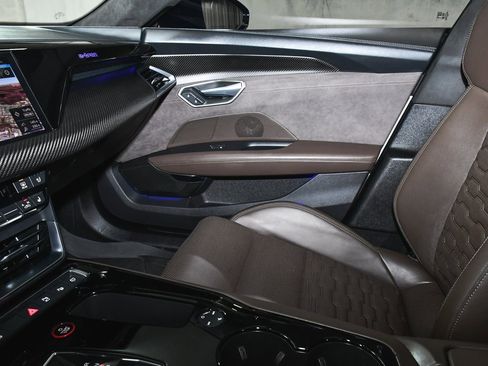 Used 2024 Audi RS e-tron GT w/ Ceramic Brake Package image 60