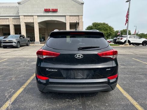 Used 2017 Hyundai Tucson SE w/ SE Popular Package 02 AWD/4WD image 4