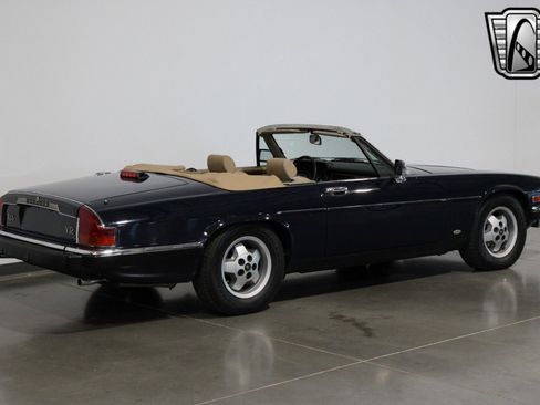 Used 1988 Jaguar XJS V12 Coupe image 12