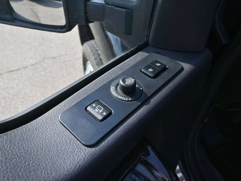Used 2015 Ford F450 Platinum w/ FX4 Off Road Package AWD/4WD image 9