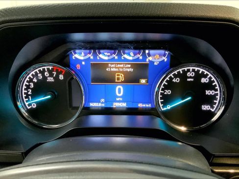 Used 2023 Ford F150 XLT w/ XLT Black Appearance Package AWD/4WD image 23