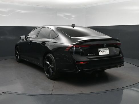 Used 2023 Honda Accord Sport image 5