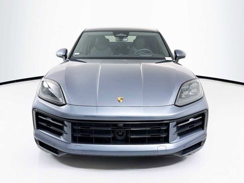 New 2026 Porsche Cayenne Coupe AWD/4WD image 6