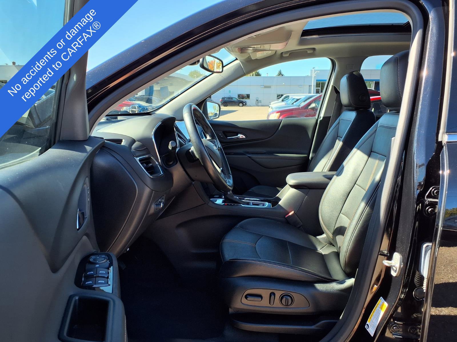 Used 2023 Chevrolet Equinox Premier AWD/4WD image 18