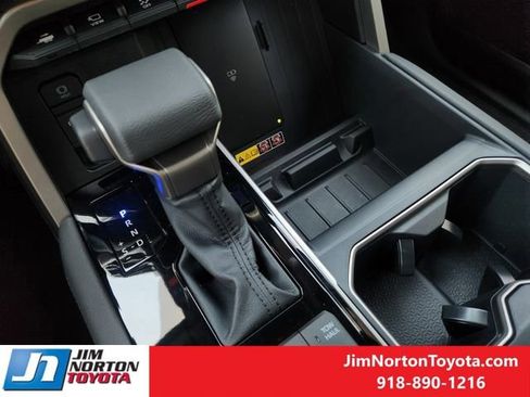 New 2026 Toyota Tundra Limited AWD/4WD image 18