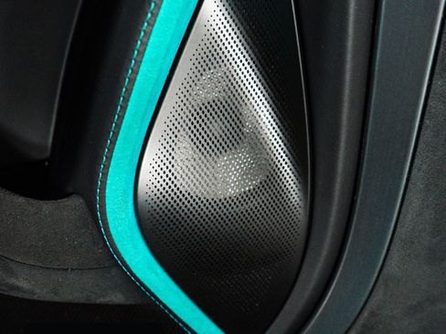 Used 2024 McLaren 750S Spider image 33