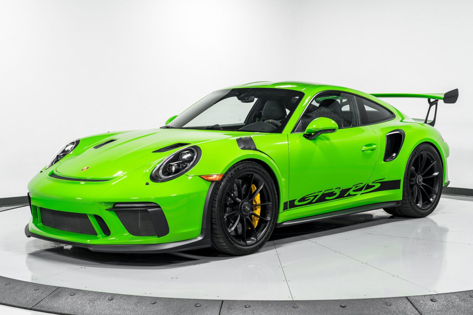 Used 2019 Porsche 911 GT3 RS RWD image 7