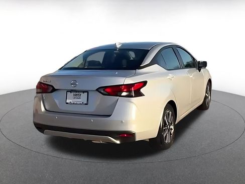 Used 2025 Nissan Versa SV image 12