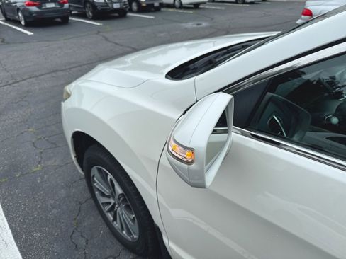 Used 2017 Acura RDX AWD w/ Advance Package image 6