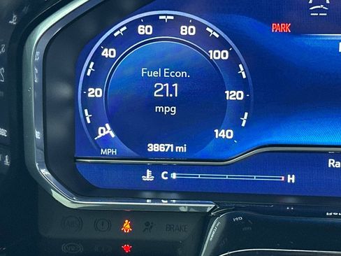 Used 2024 Chevrolet Silverado 1500 High Country w/ High Country Premium Package image 26