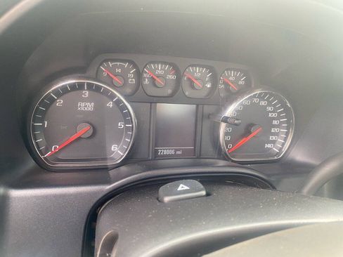 Used 2016 Chevrolet Silverado 2500 W/T w/ WT Fleet Convenience Package RWD image 7