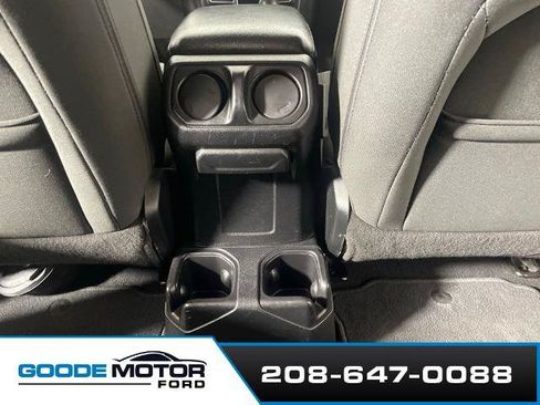 Used 2018 Jeep Wrangler Unlimited Sport AWD/4WD image 20