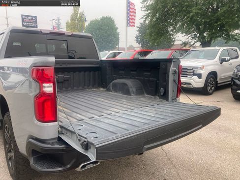 Used 2024 Chevrolet Silverado 1500 LT Trail Boss w/ Convenience Package II AWD/4WD image 10
