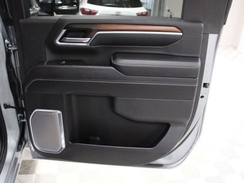 Used 2025 GMC Sierra 2500 Denali image 29