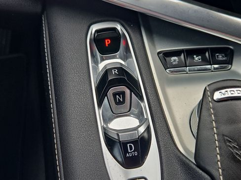 Used 2020 Chevrolet Corvette Stingray Preferred Cpe w/ 2LT Preferred Equipment Group RWD image 22