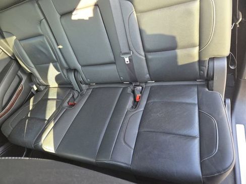 Used 2019 GMC Yukon XL SLT w/ Open Road Package image 33