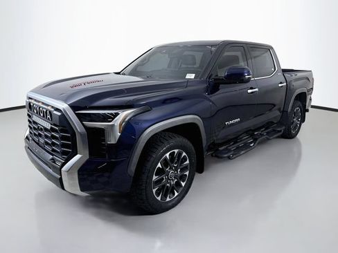 Used 2023 Toyota Tundra Limited w/ Power Package AWD/4WD image 3