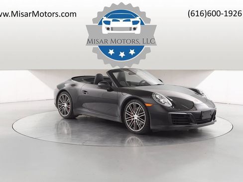 Used 2017 Porsche 911 Carrera S RWD image 1
