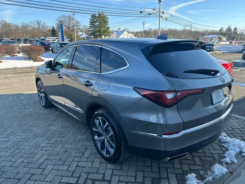 Used 2023 Acura MDX SH-AWD w/ Technology Package image 3