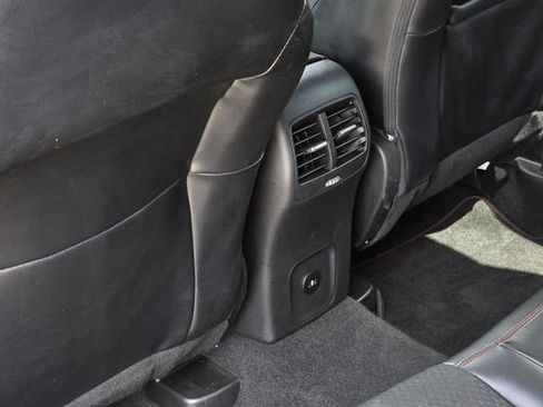 Used 2023 Ford Escape ST-Line w/ Tech Pack #1 FWD image 39