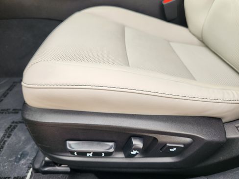 Used 2017 Lexus ES 350 image 29