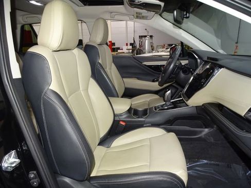 Used 2023 Subaru Outback Limited image 17