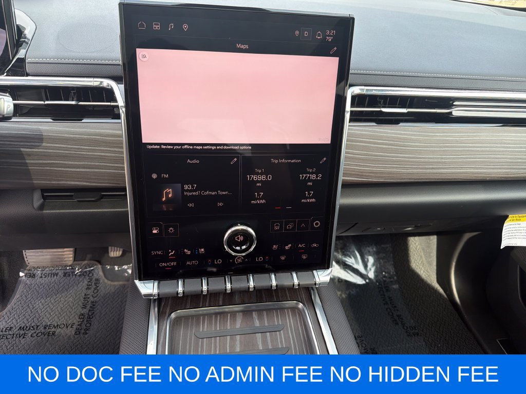 Used 2025 GMC Sierra EV Denali AWD/4WD image 18