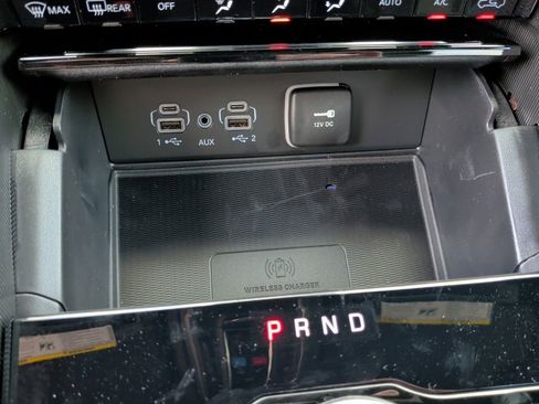 New 2025 Jeep Grand Cherokee L Altitude image 32