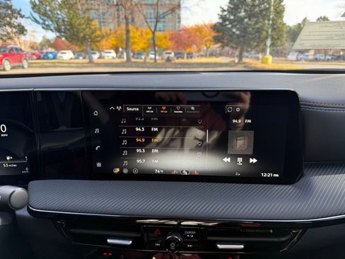 New 2026 Nissan Kicks SR w/ Cold Weather Package image 32