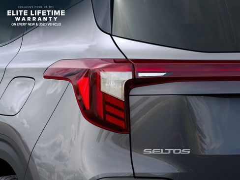 New 2026 Kia Seltos S AWD/4WD image 12