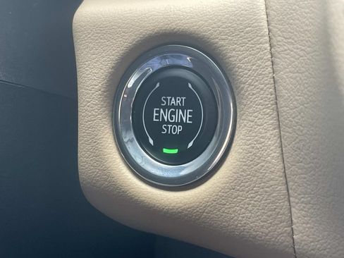 Used 2023 Chevrolet Tahoe Premier RWD image 28