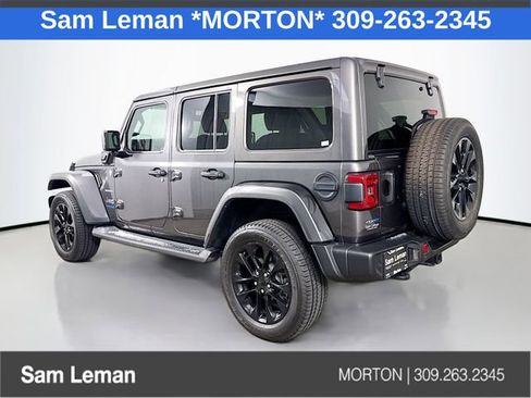 Used 2021 Jeep Wrangler Unlimited Sahara w/ Cold Weather Group image 5